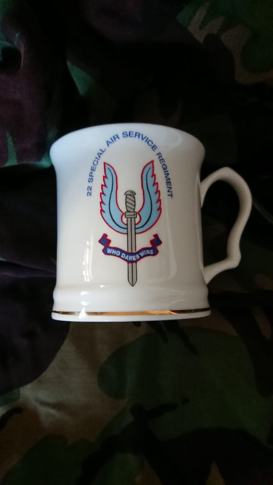 22 Special Air Service Regiment Gilt Mug - Image 2 of 2