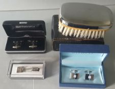 Vintage Boxed Cufflinks Tie Clip & Brush