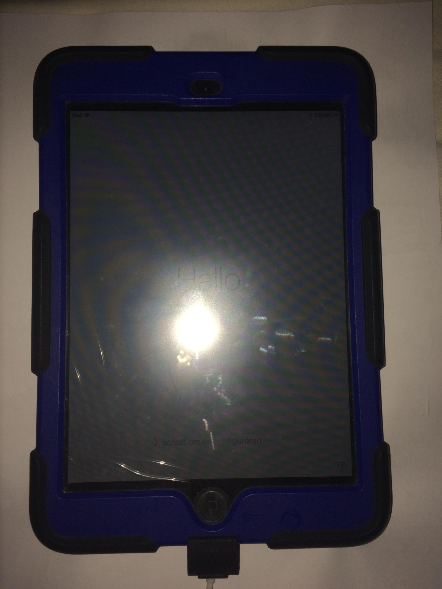 Ipad Mini 64G With Software To Connect To Above Lighting Laptop