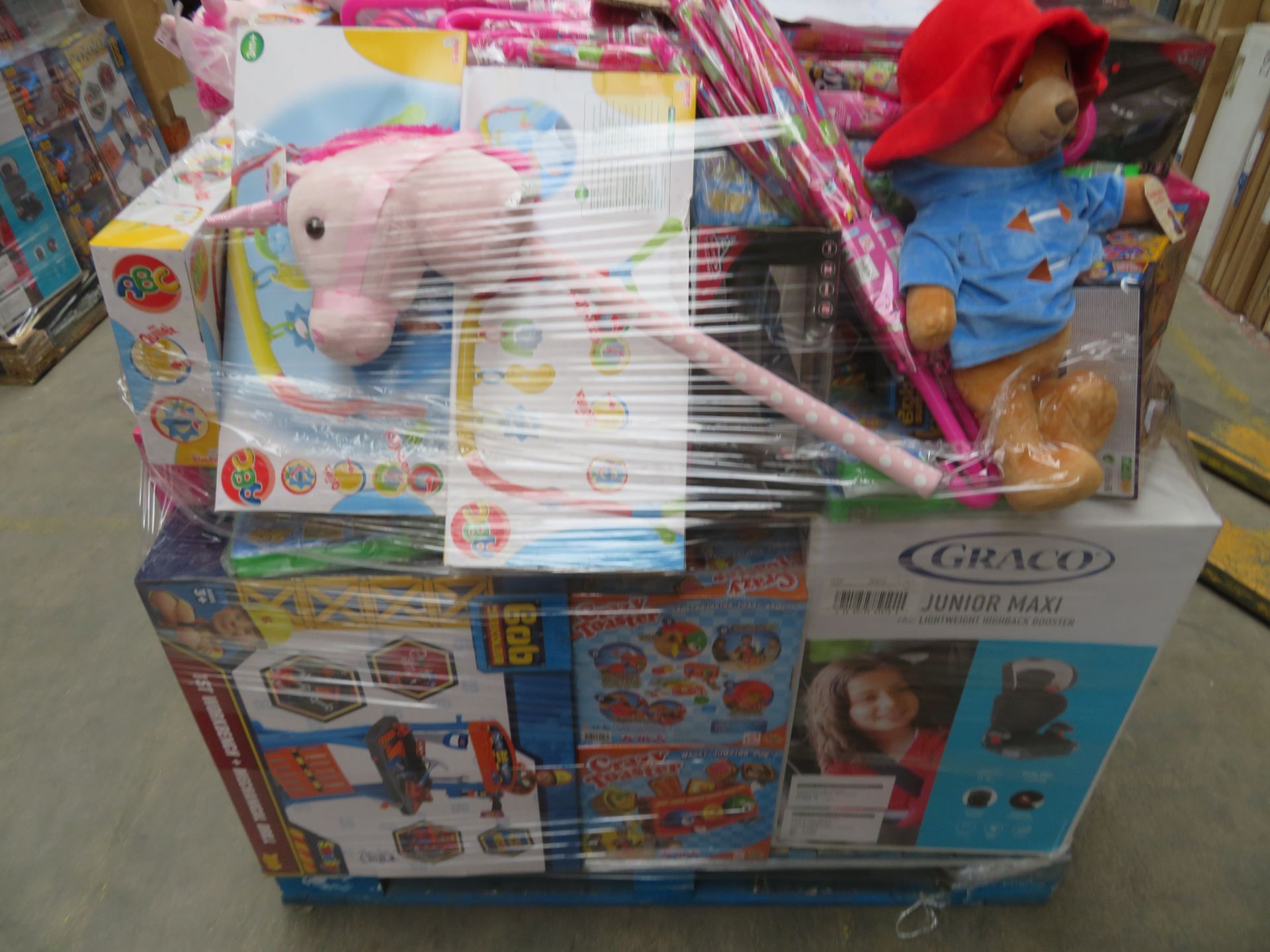 (N2) Large Pallet To Contain 361 Items Of Various Brand New Items To Include: Graco Car Seat, Steffi - Image 3 of 11