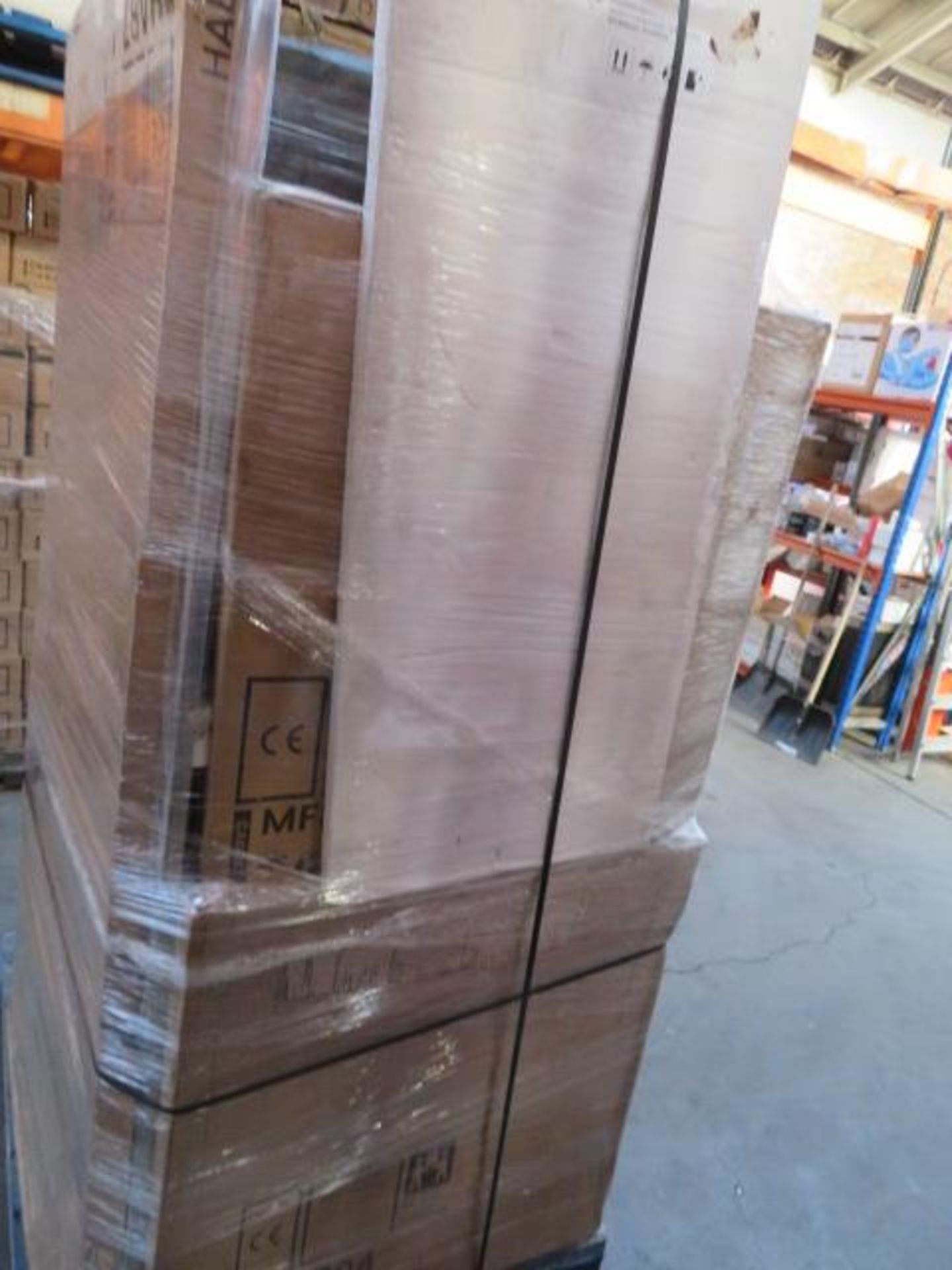 (Q5) Pallet To Contain 15 X Items Of Various Bathroom Stock To Include: Chrome Towel Radiator, Basin - Image 4 of 4