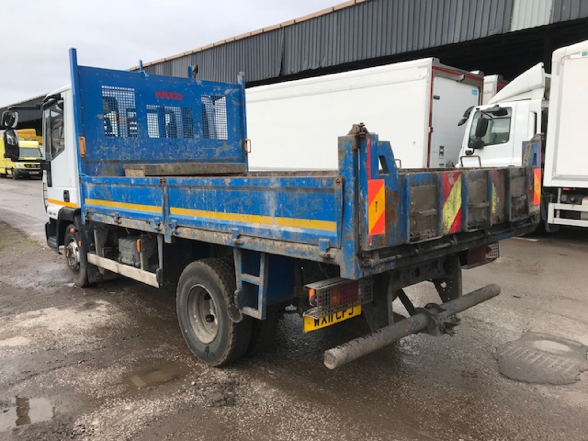 2011 Iveco Eurocargo 75E16 Tipper - Image 5 of 8