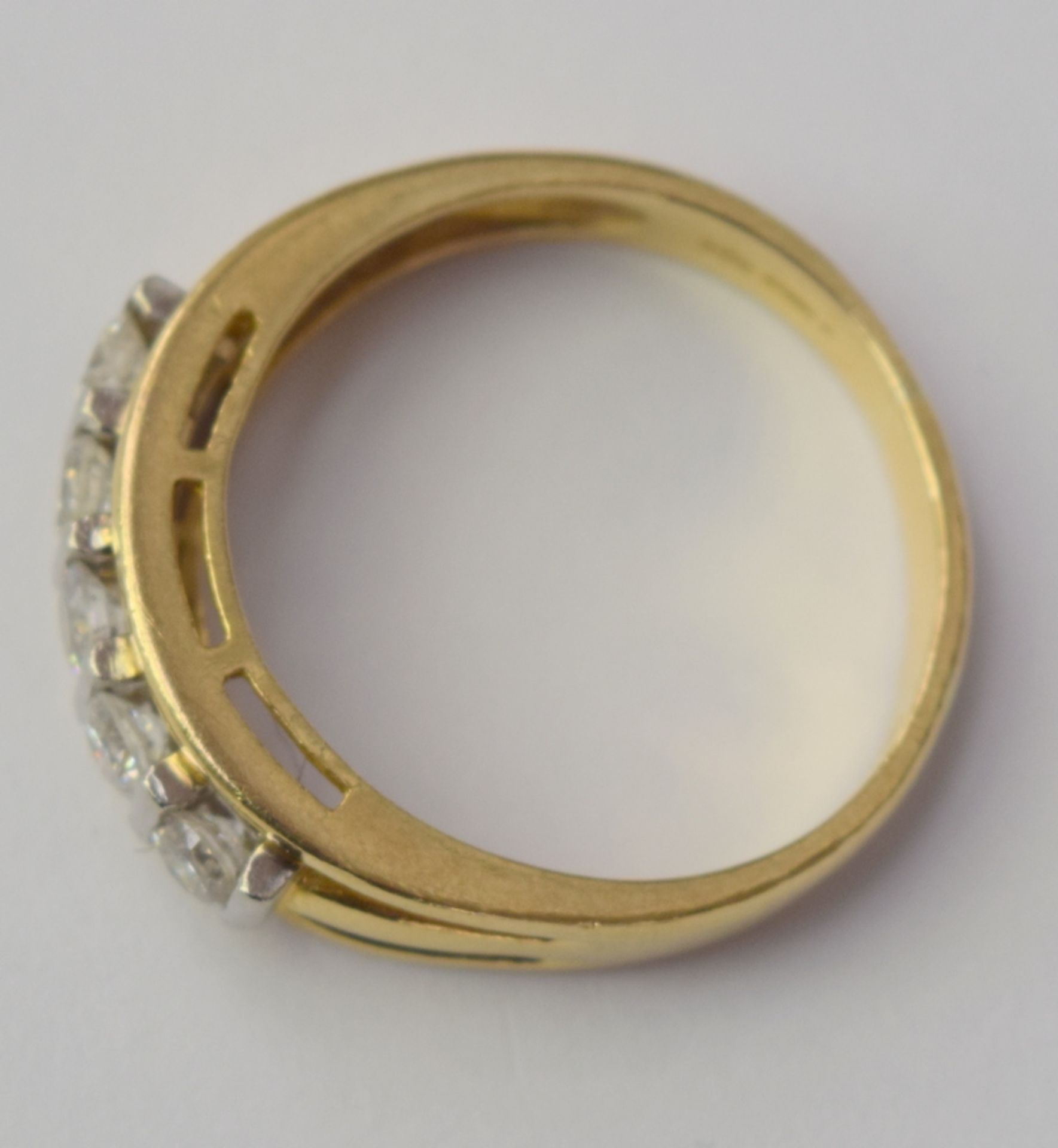 Excellent 18ct Gold And Platinum Mount Ring With Five Clear Diamonds - Image 7 of 7