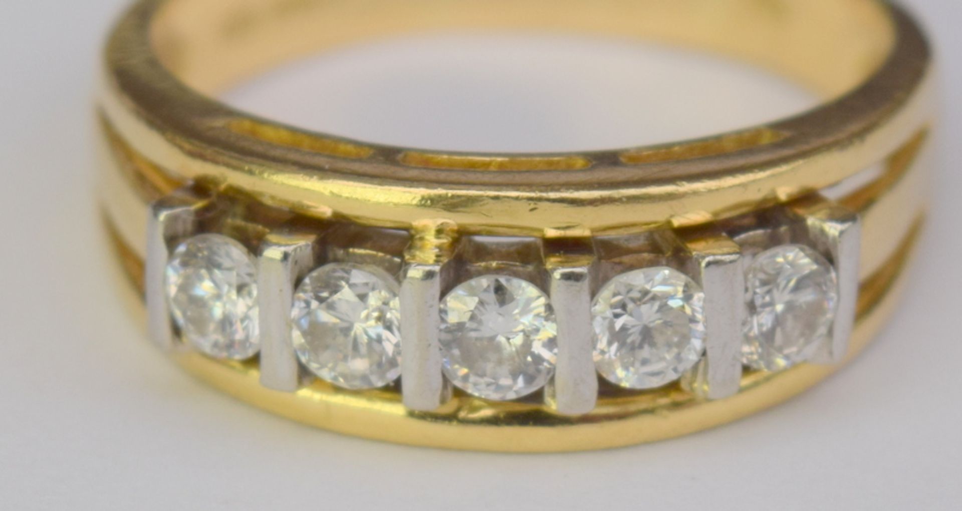 Excellent 18ct Gold And Platinum Mount Ring With Five Clear Diamonds - Image 6 of 7