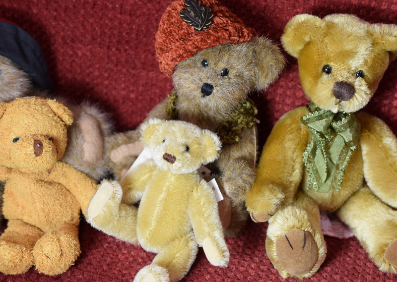 Collection Of 6 Toy Bears - Image 3 of 3