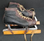 Vintage Retro Pair Fagan Made in Sweden Ice Skates John Wilson Sheffield Blades Size 11