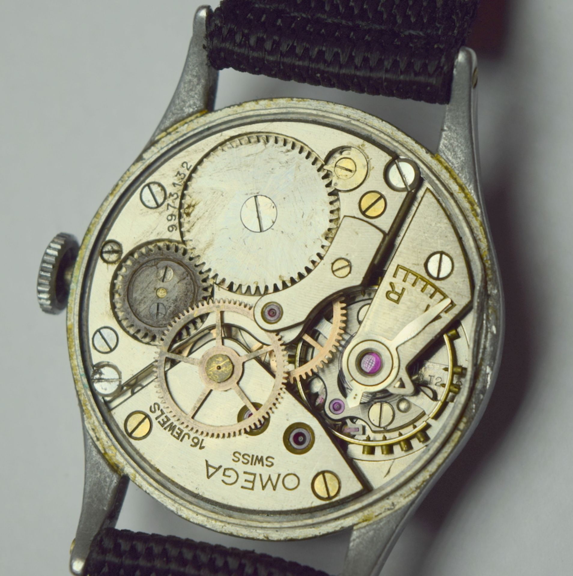 WW2 RAF Pilot's Omega Wristwatch - Image 2 of 7