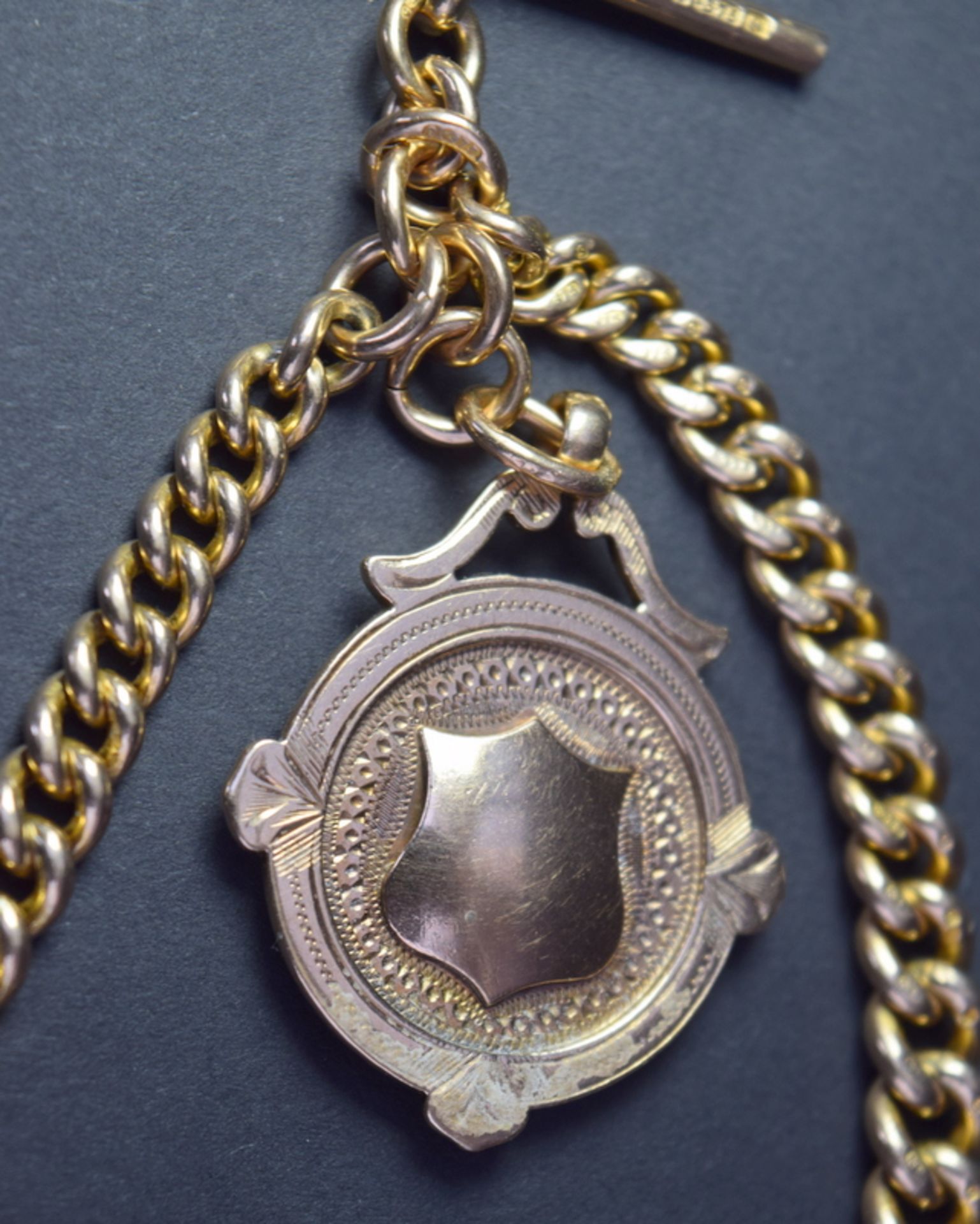 Heavy 9ct Gold Double Albert With T Bar And Pendant - Image 4 of 6