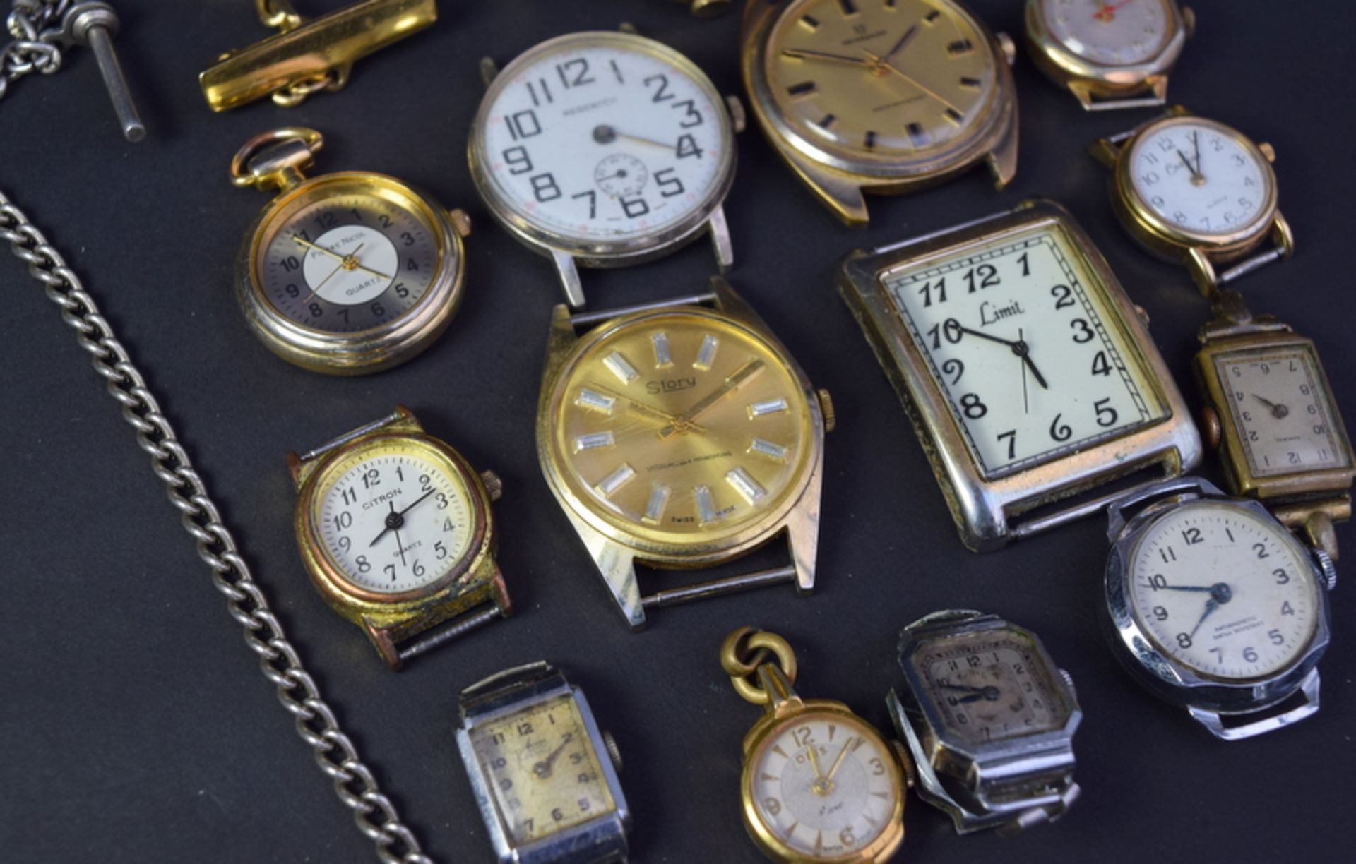 Group Of Sixteen Watches - Image 3 of 7