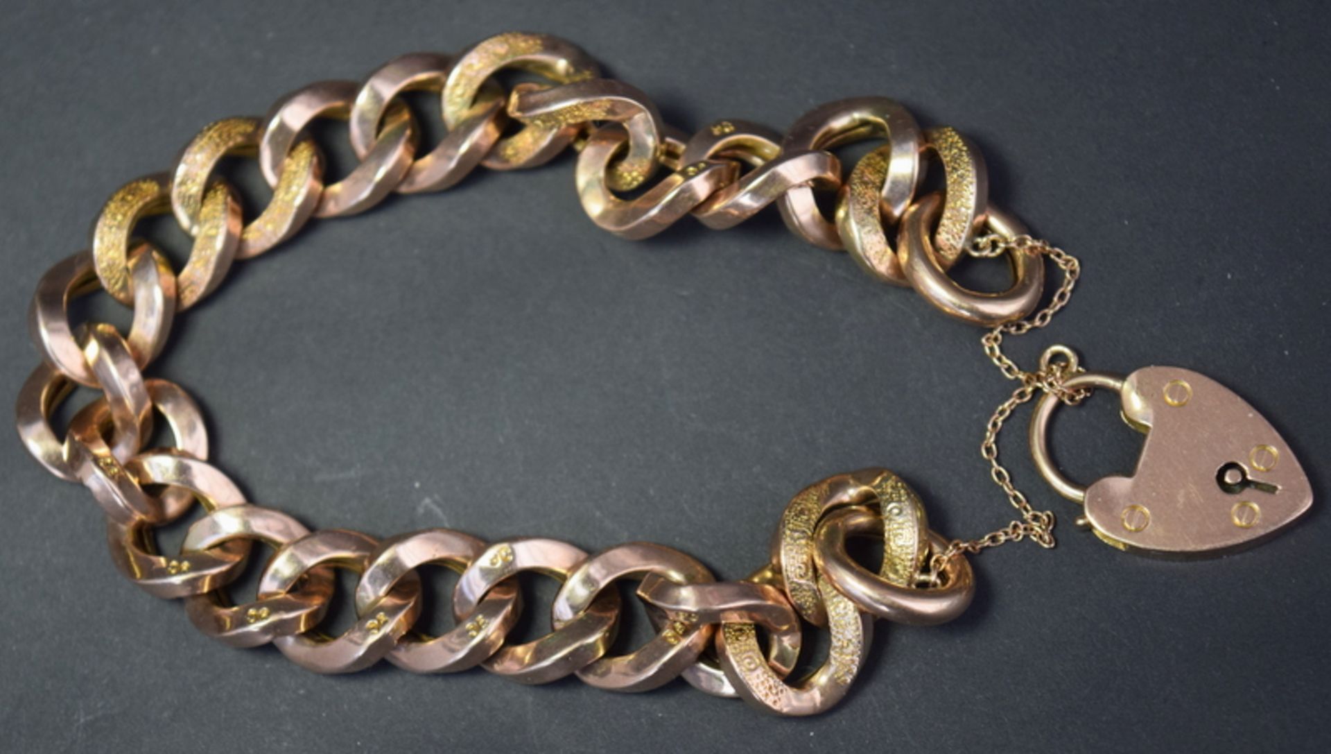 9ct Gold Large Link Bracelet With Padlock Clasp