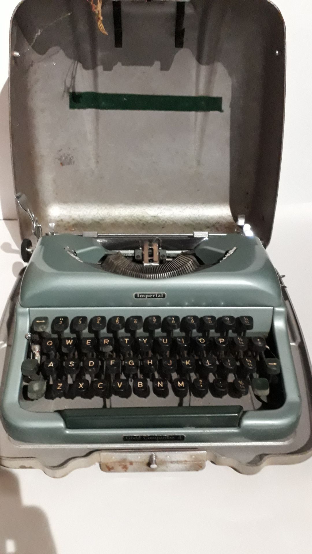 lot 22 Typewriter