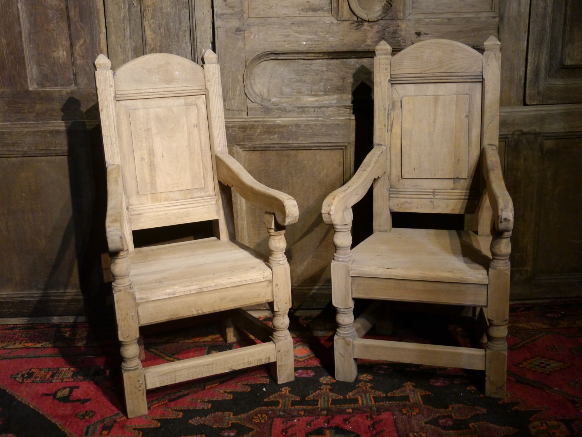 Lot 181 2 x Childrens Sturdy or Toy Chairs in Elm
