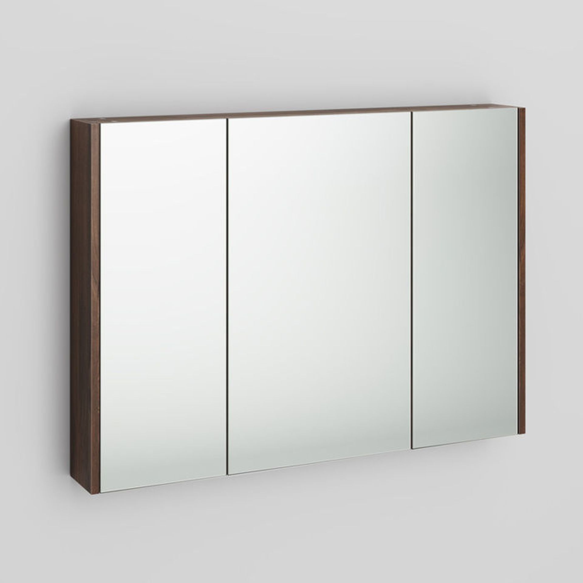 (P143) 900mm Walnut Effect Triple Door Mirror Cabinet. RRP £299.99. Sleek contemporary design Triple - Image 4 of 4