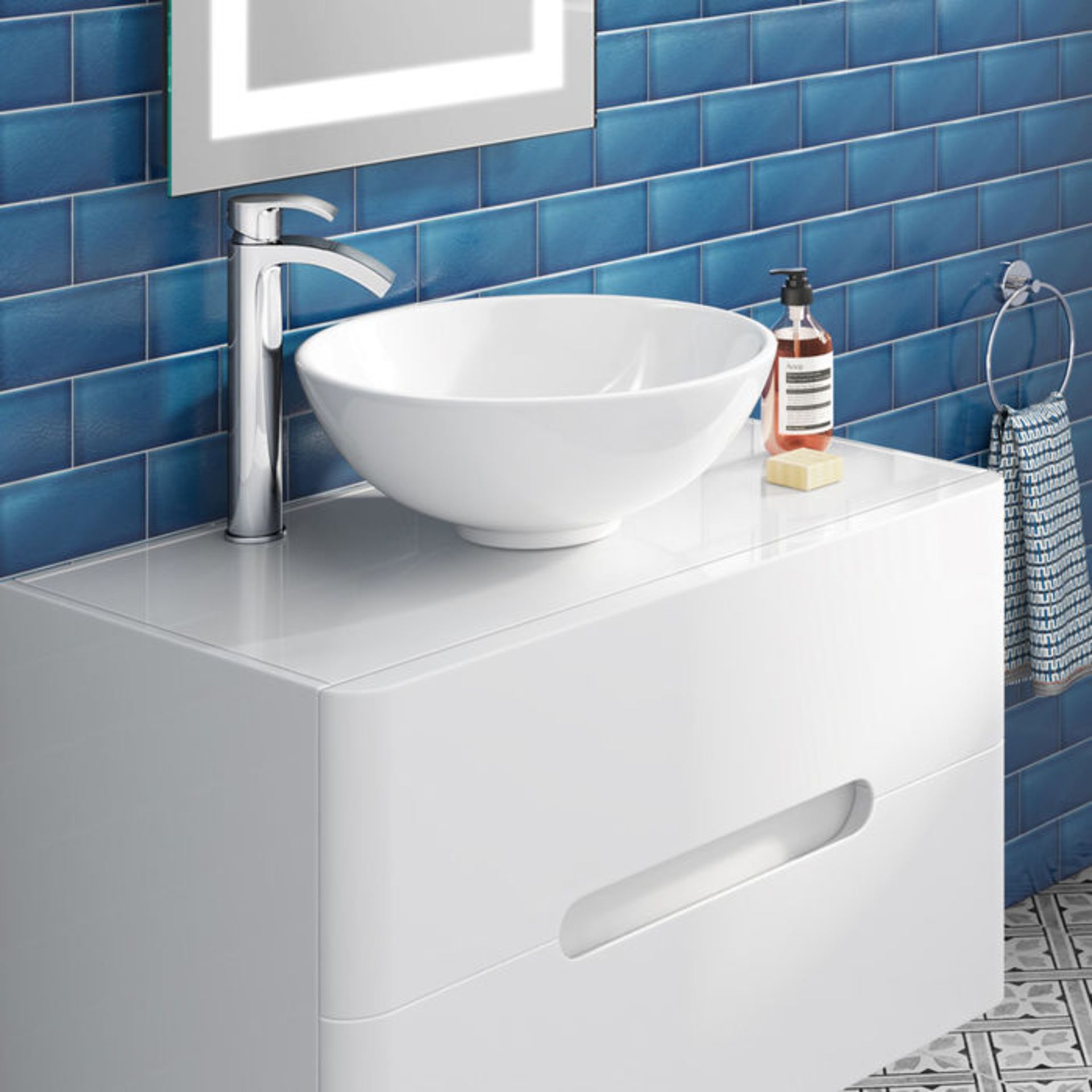 (P41) Melbourne Counter Top Mixer Tap We love this because of the super contemporary design. It - Image 3 of 4