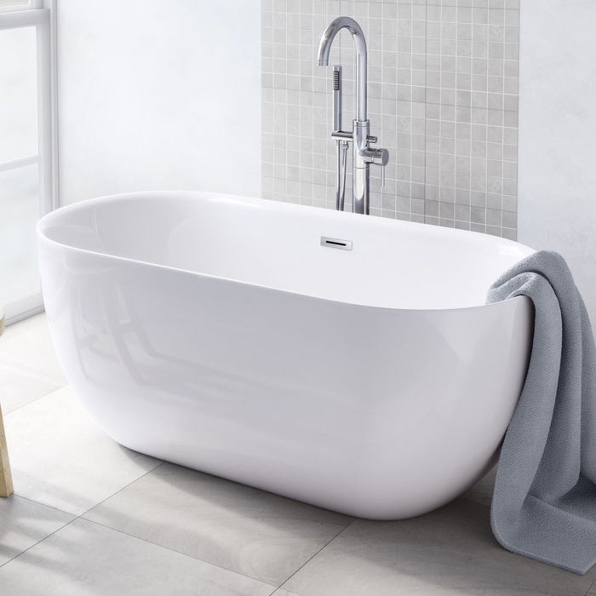 (PJ227) 1500x720mm Mya Freestanding Bath. RRP £1,124.99. Manufactured from high quality gloss
