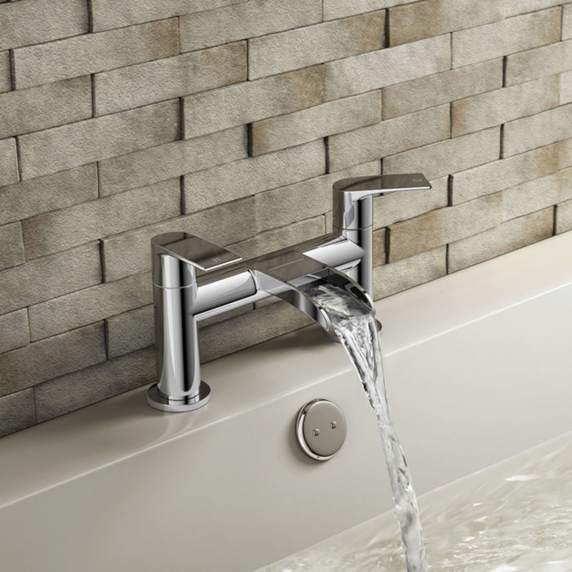 (PA80) Denver Waterfall Bath Filler Mixer Tap Chrome Plated Solid Brass 1/4 turn solid brass valve