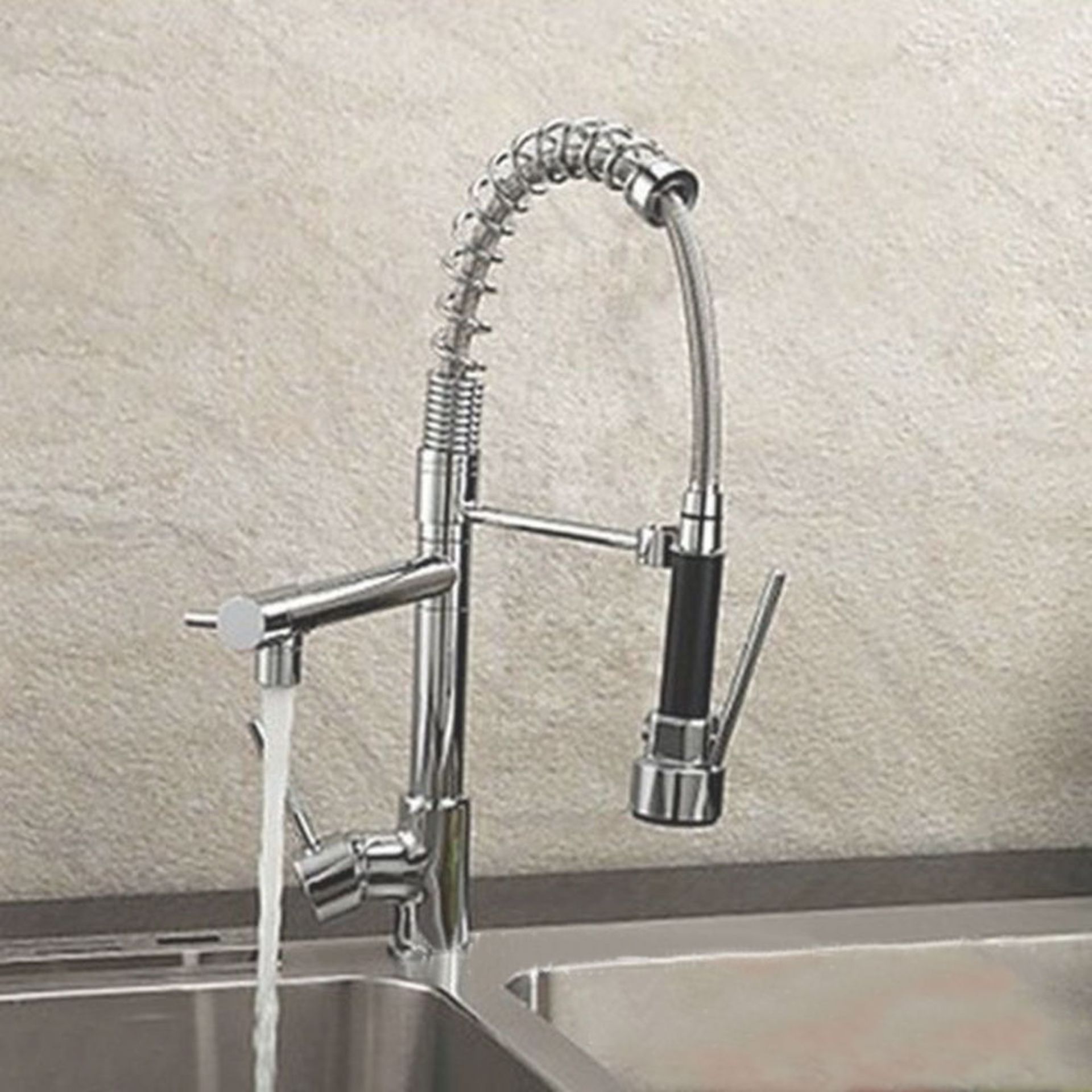 (PJ279) Bentley Modern Monobloc Chrome Brass Pull Out Spray Mixer Tap. RRP £349.99. This tap is from