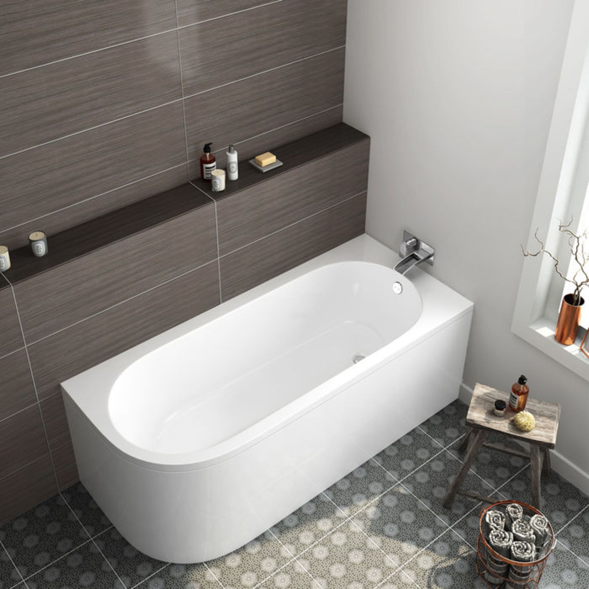 (AL124) 1695x745mm Denver Corner Back to Wall Bath (Includes Panels) - Right Hand. RRP £499.99. - Image 2 of 4