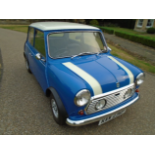 1975 Morris Mini 1000 (cooper lookalike)