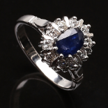 Ring with diamonds Sapphire