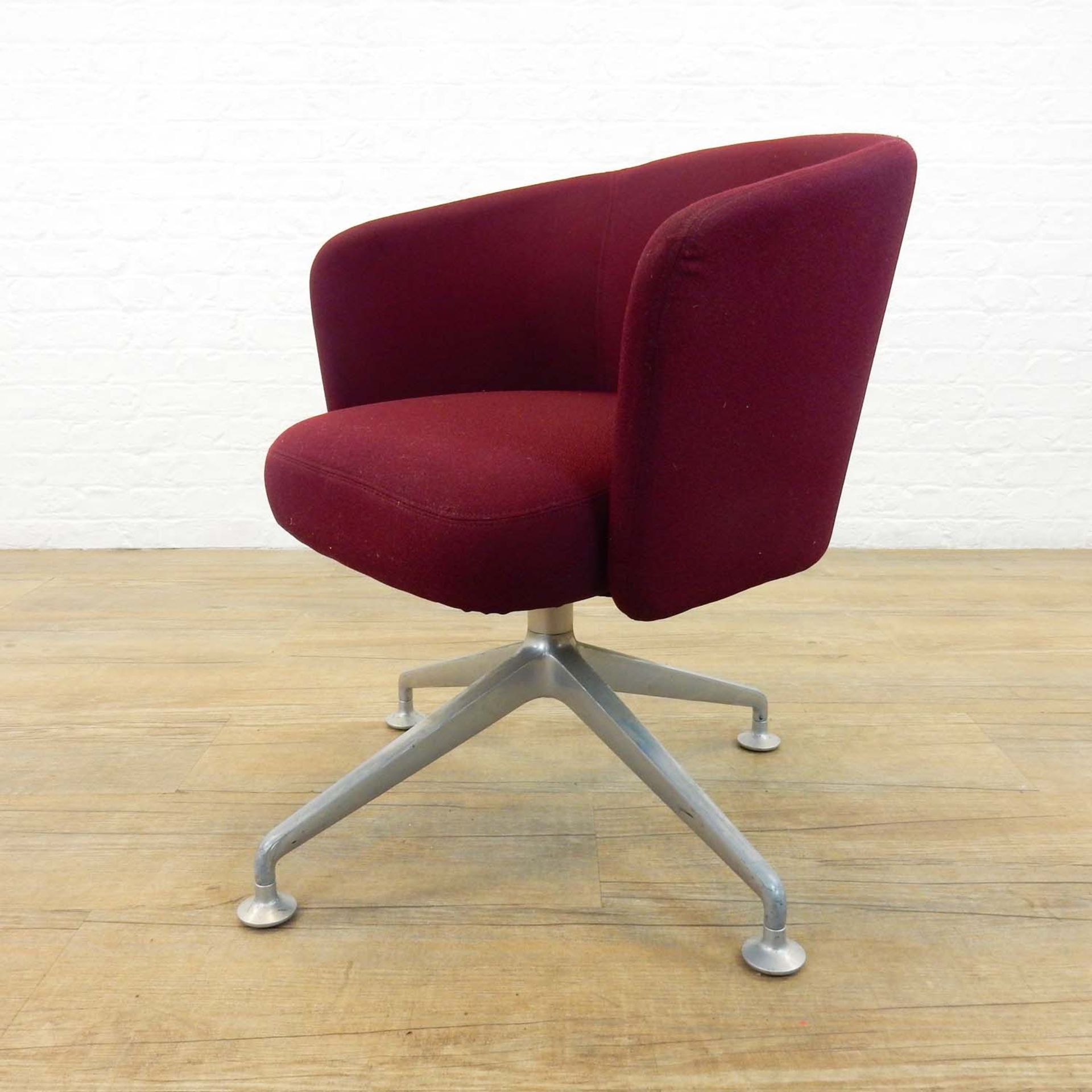 Orangebox Burgundy Swivel Chair (Model Hay 01)