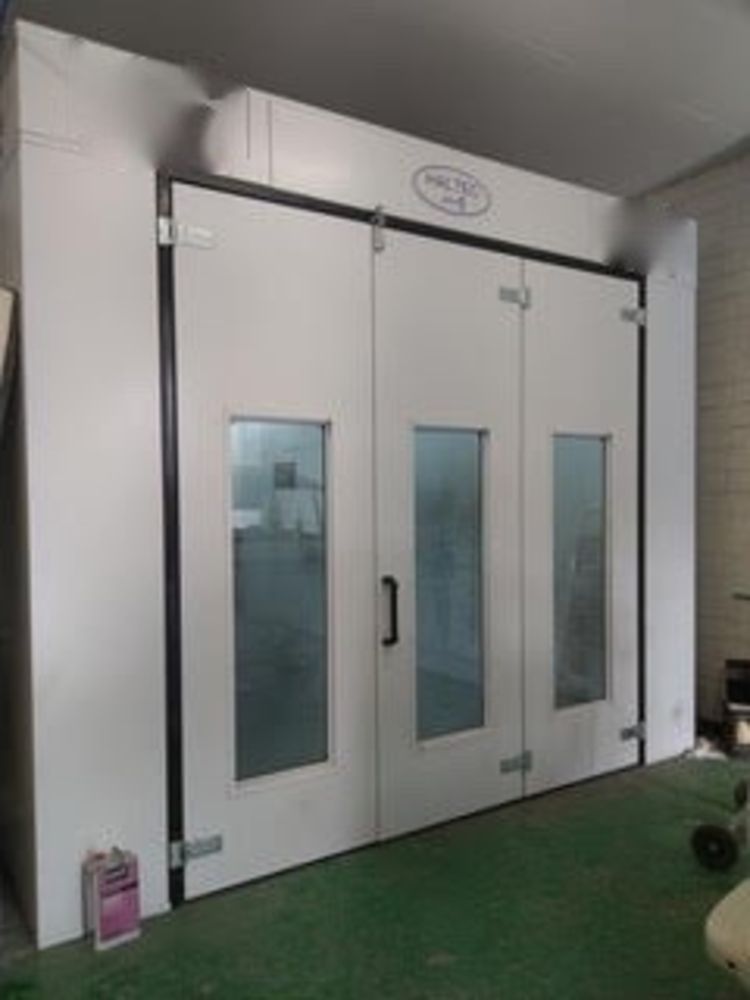 Vehicle Spray Booth