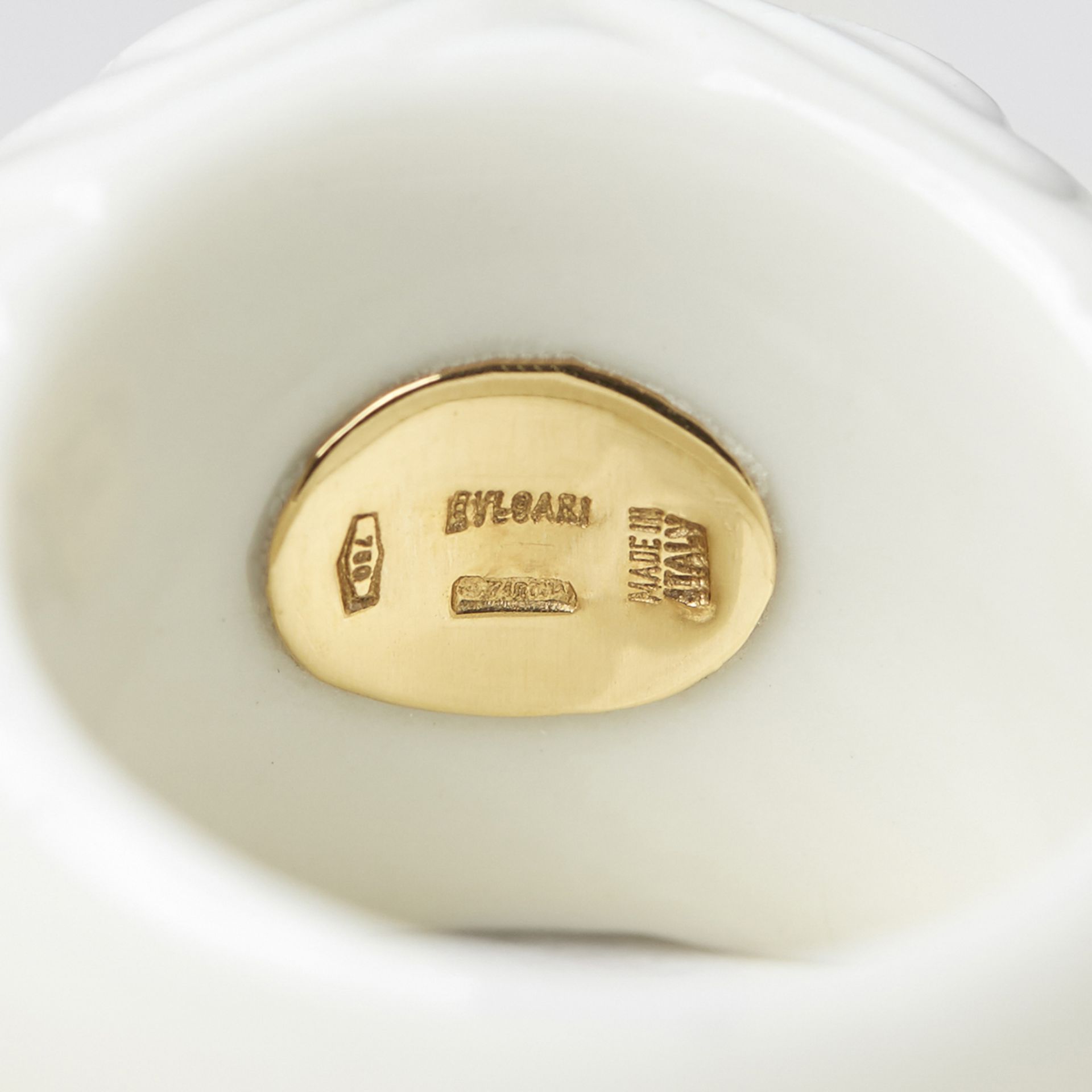 Bulgari 18k Yellow Gold & Porcelain Amethyst Chandra Cocktail Ring - Image 3 of 7