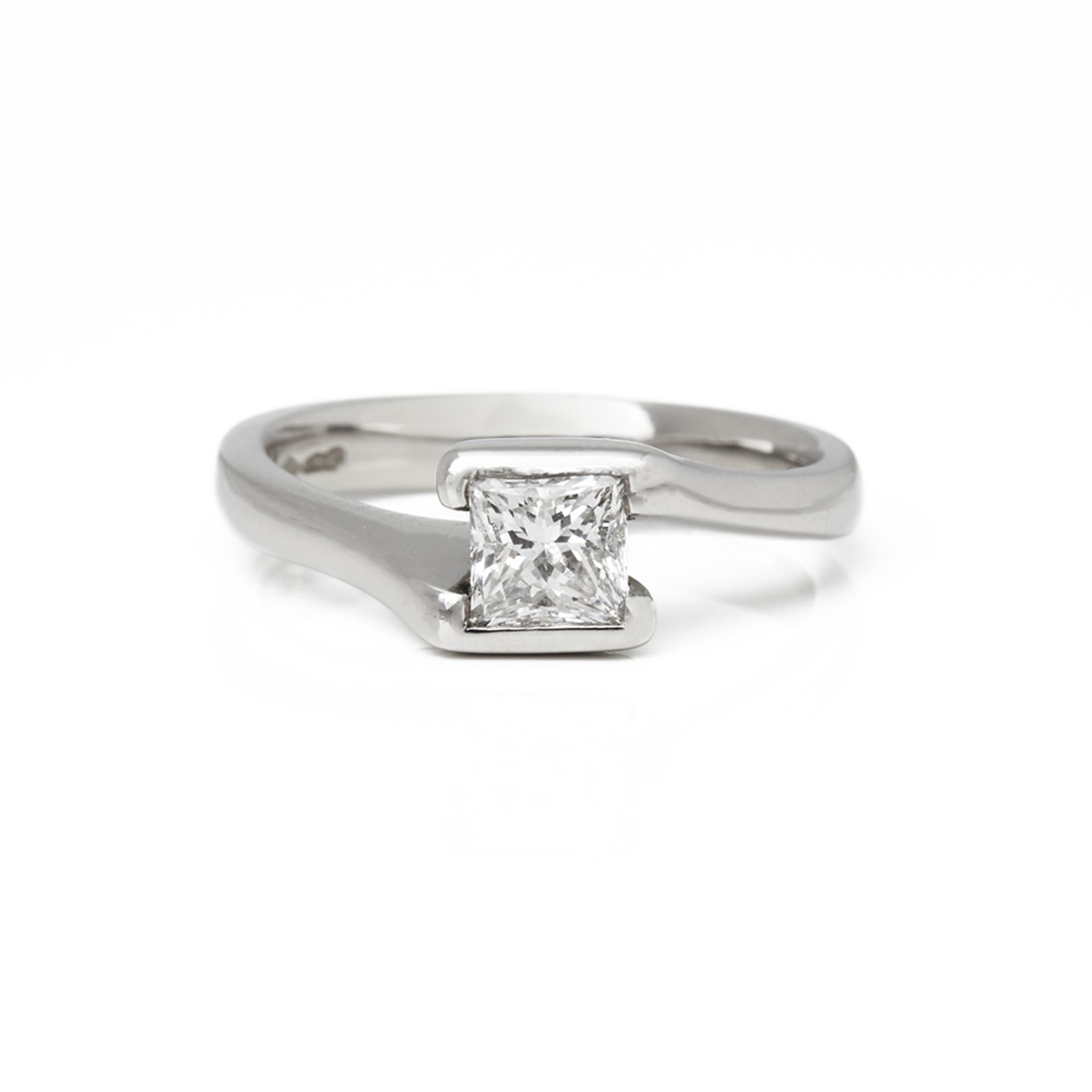Platinum Princess Cut Diamond Engagement Ring - Image 7 of 7