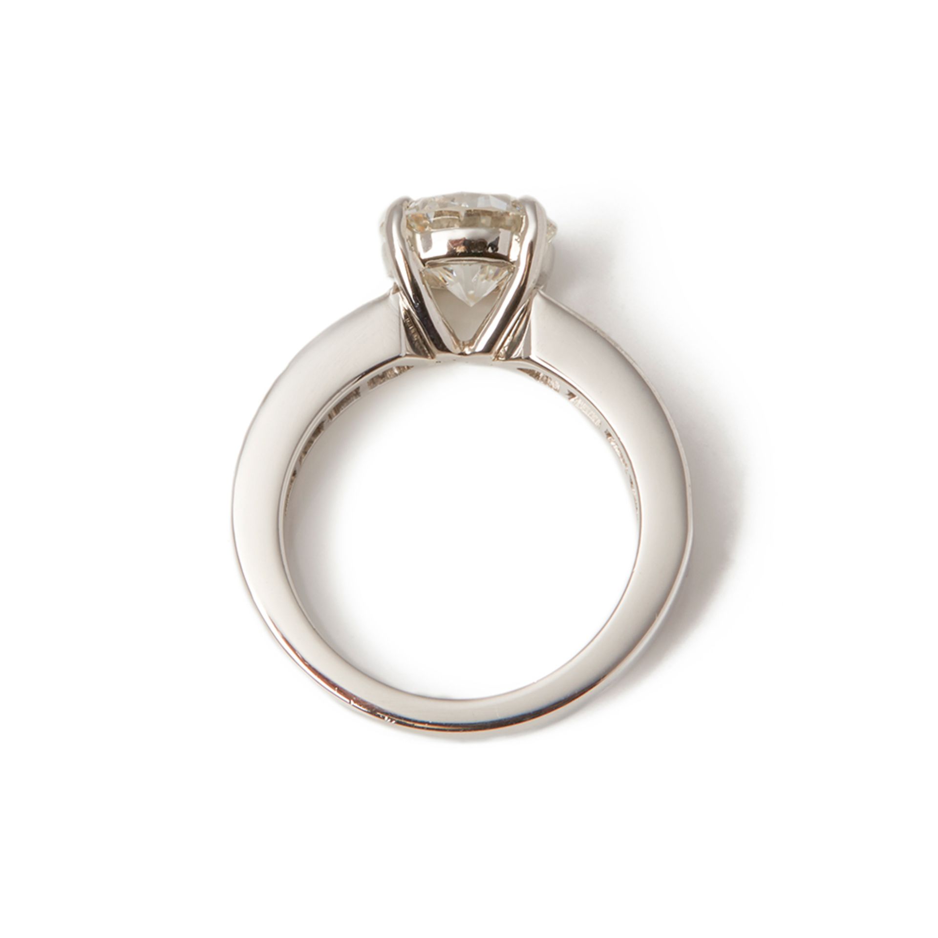 Platinum Round Brilliant Cut Diamond Engagement Ring - Image 6 of 9