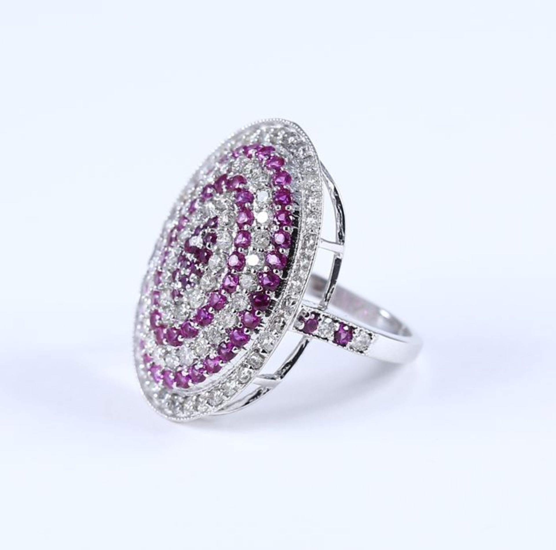 14 K / 585 Very Exclusive White Gold Diamond and Ruby Ring - Image 5 of 10