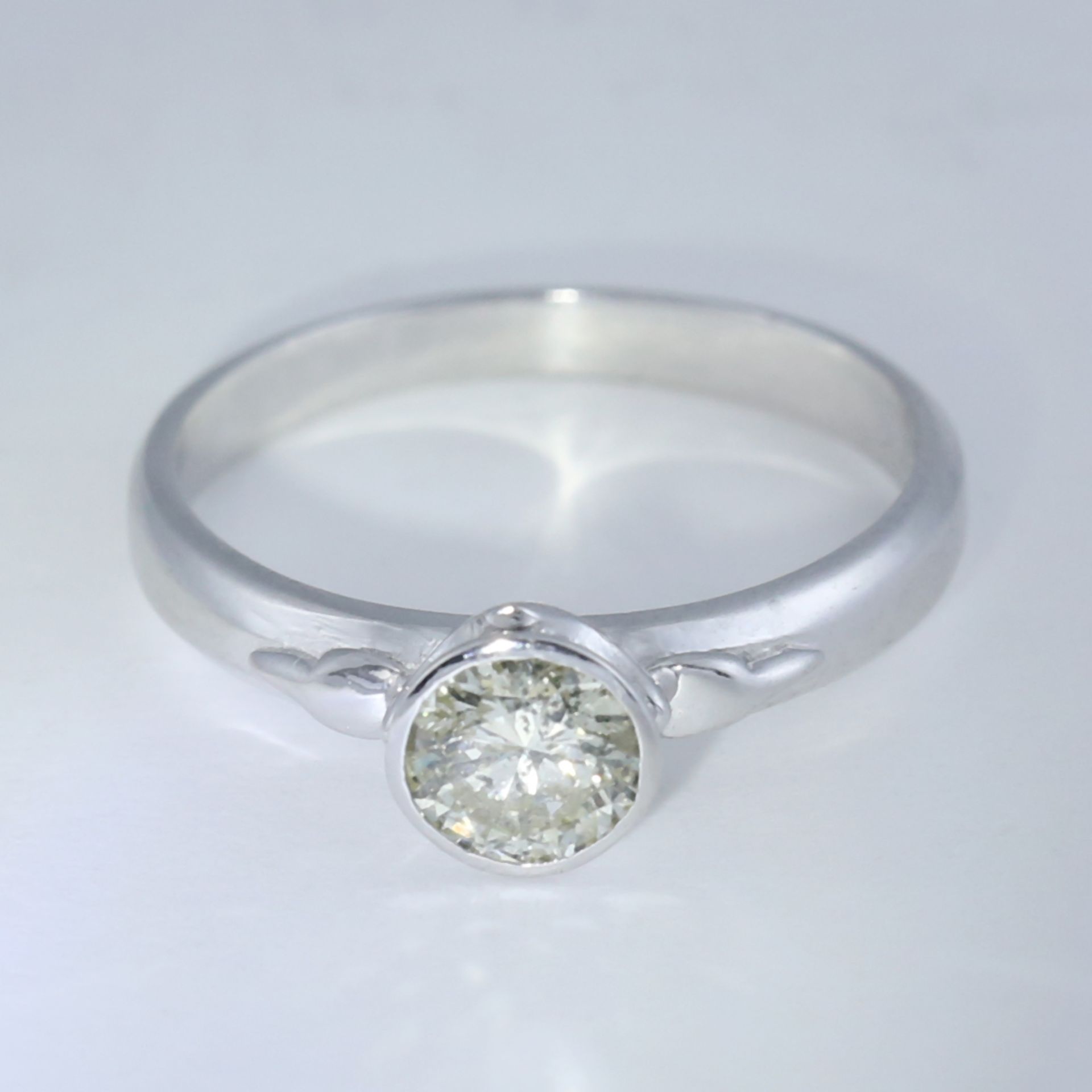 14 K White Gold Solitaire Diamond Ring - Image 2 of 7