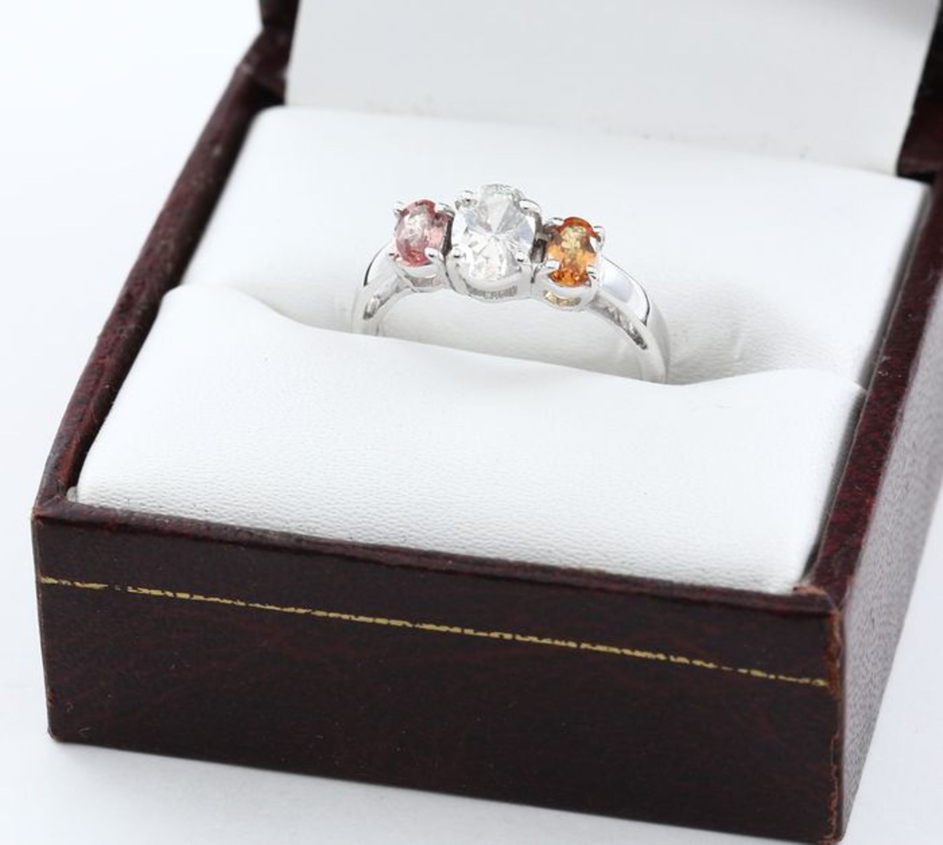 14 K / 585 White Gold Padparadscha Sapphire (IGI Certified) & Diamond Ring - Image 5 of 8