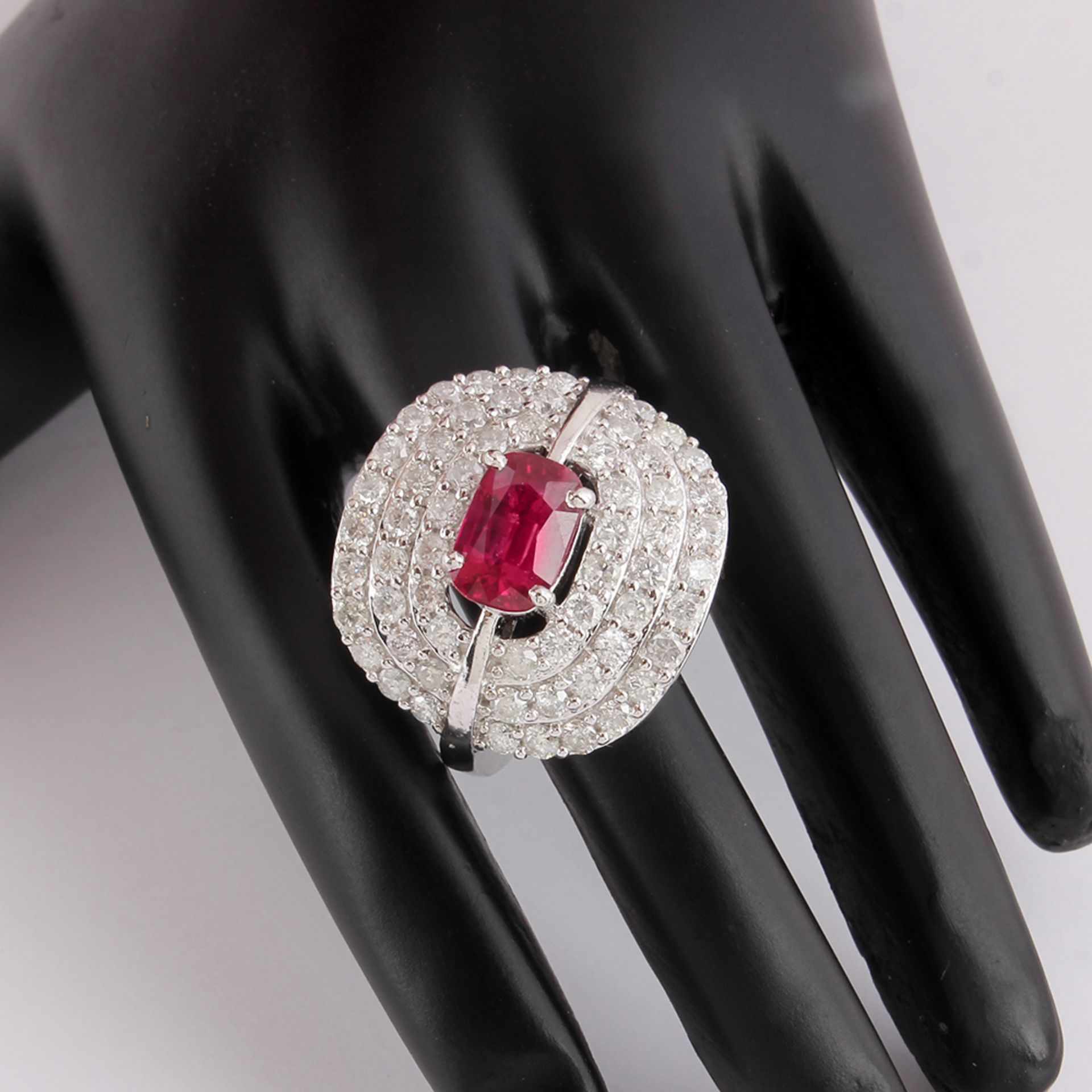 14 K / 585 White Gold Designer Ruby (GIA Certified) & Diamond Ring - Image 3 of 10