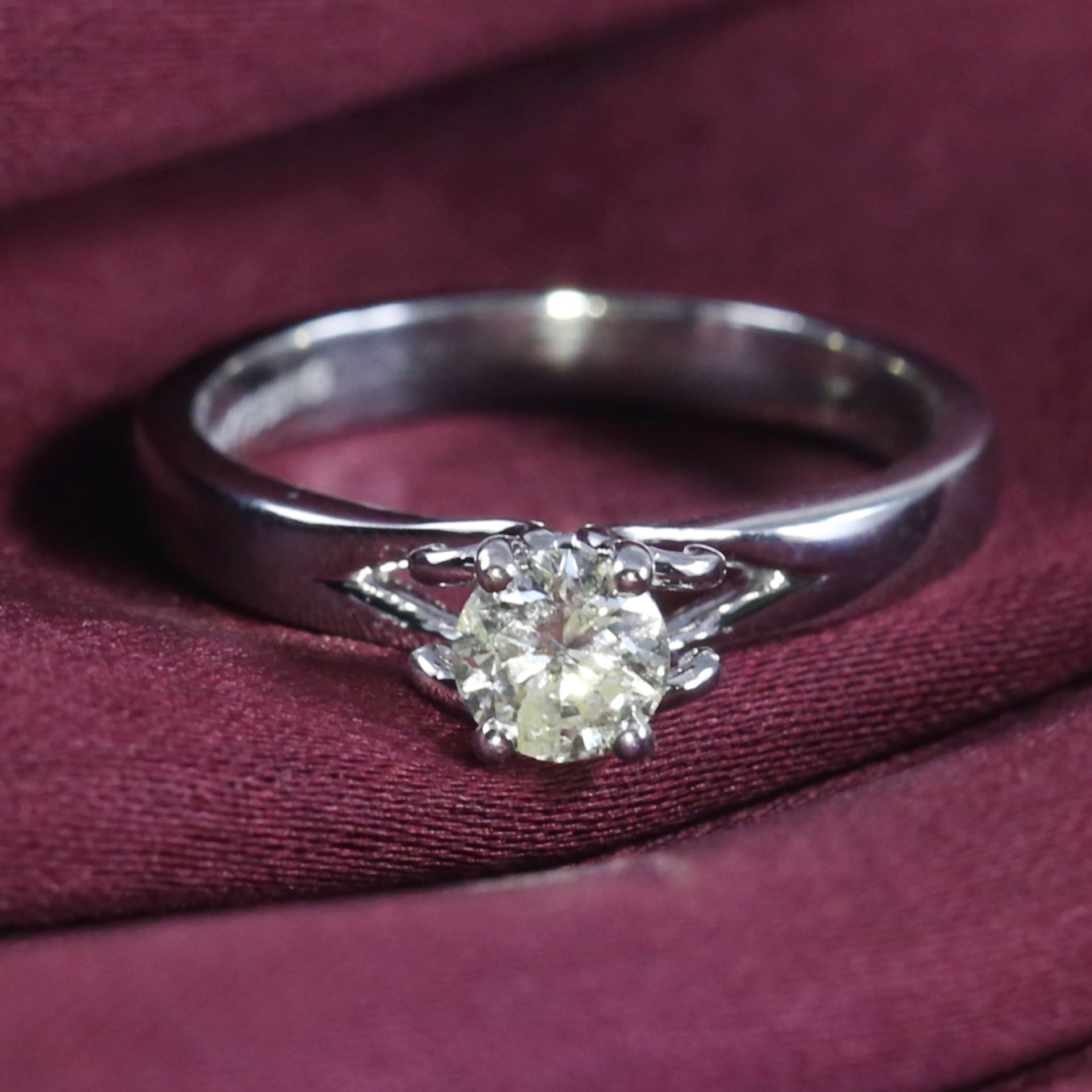 14 K White Gold Certified Solitaire Diamond Ring - Image 5 of 7