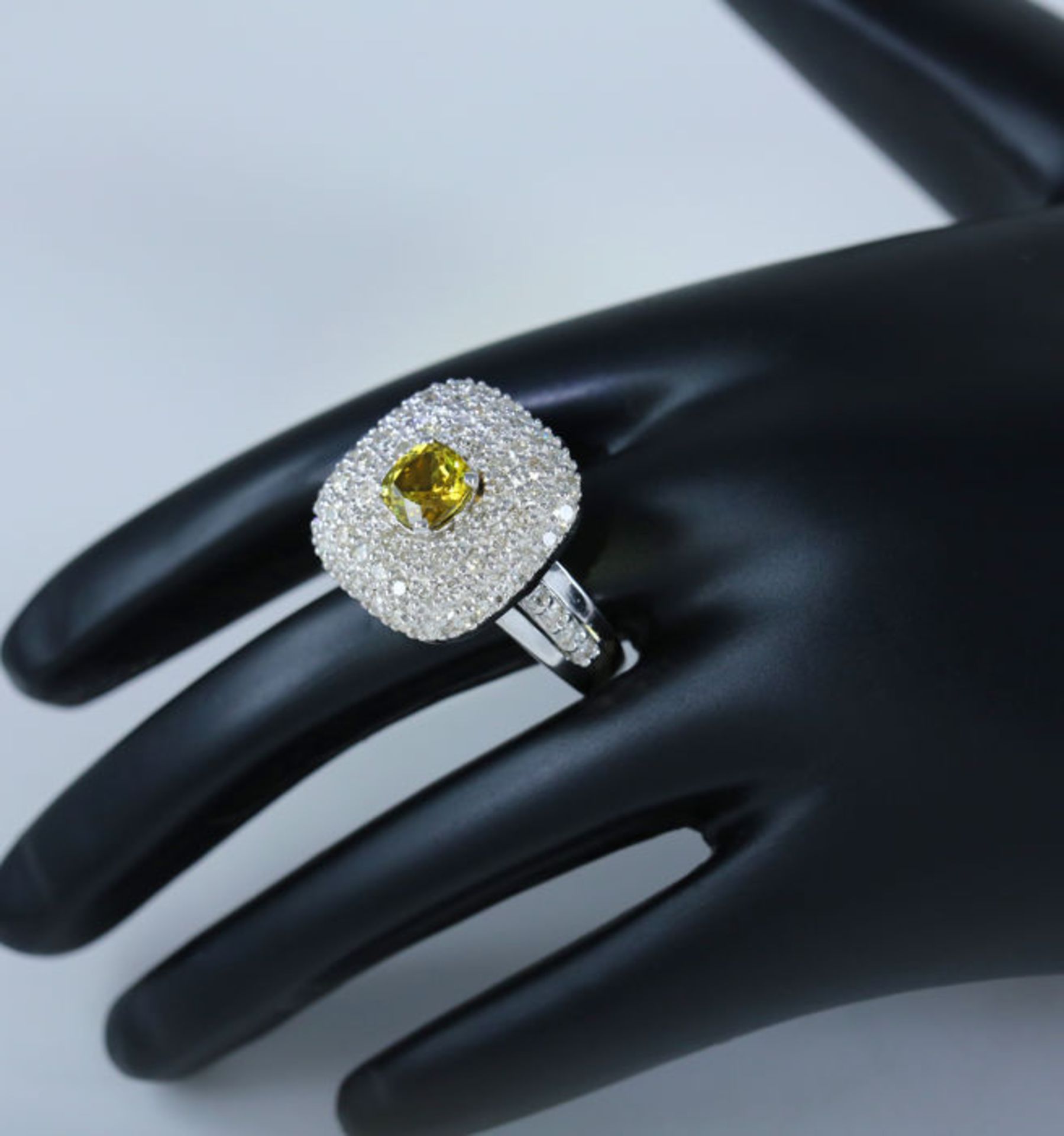 14 K White Gold Alexandrite (IGI Cert.) & Diamond Ring - Image 8 of 11