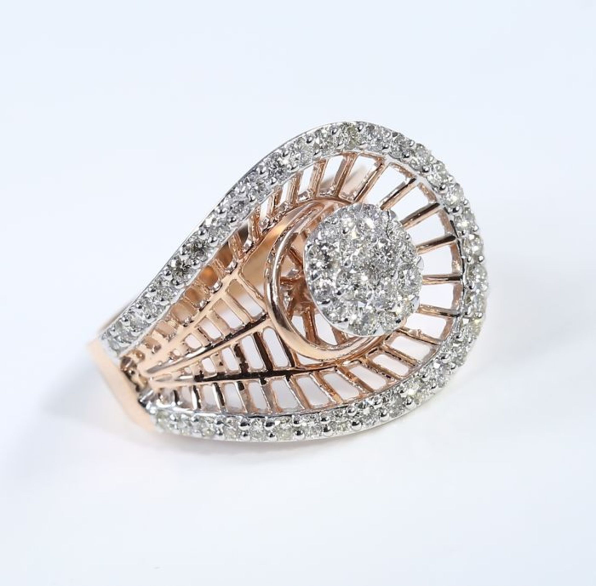 IGI Certified 18 K Yellow Gold Designer Diamond Ring - Image 3 of 9