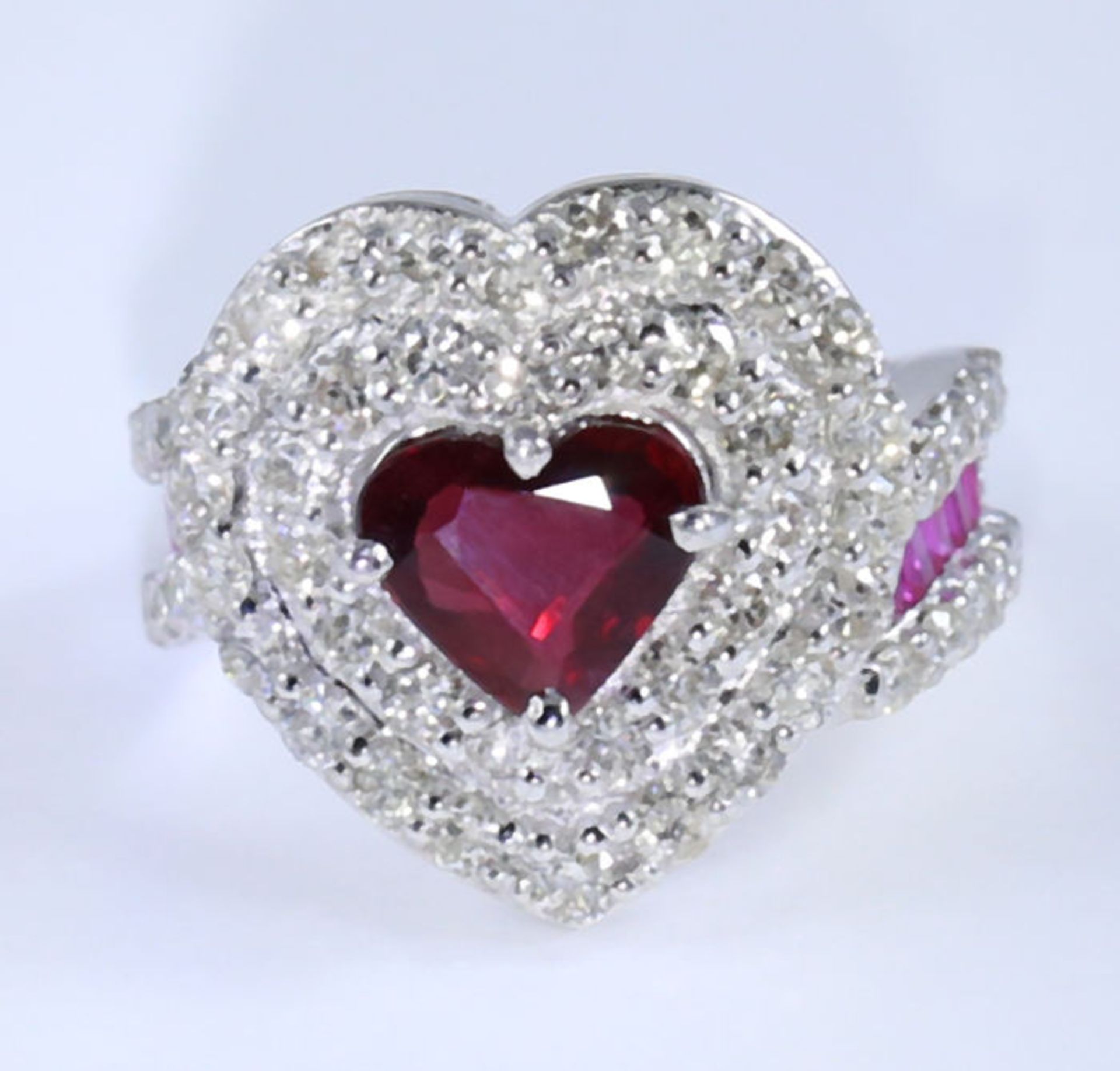 14 K / 585 White Gold Designer Royal Red Ruby (LOTUS Certified) & Diamond Ring - Image 7 of 9