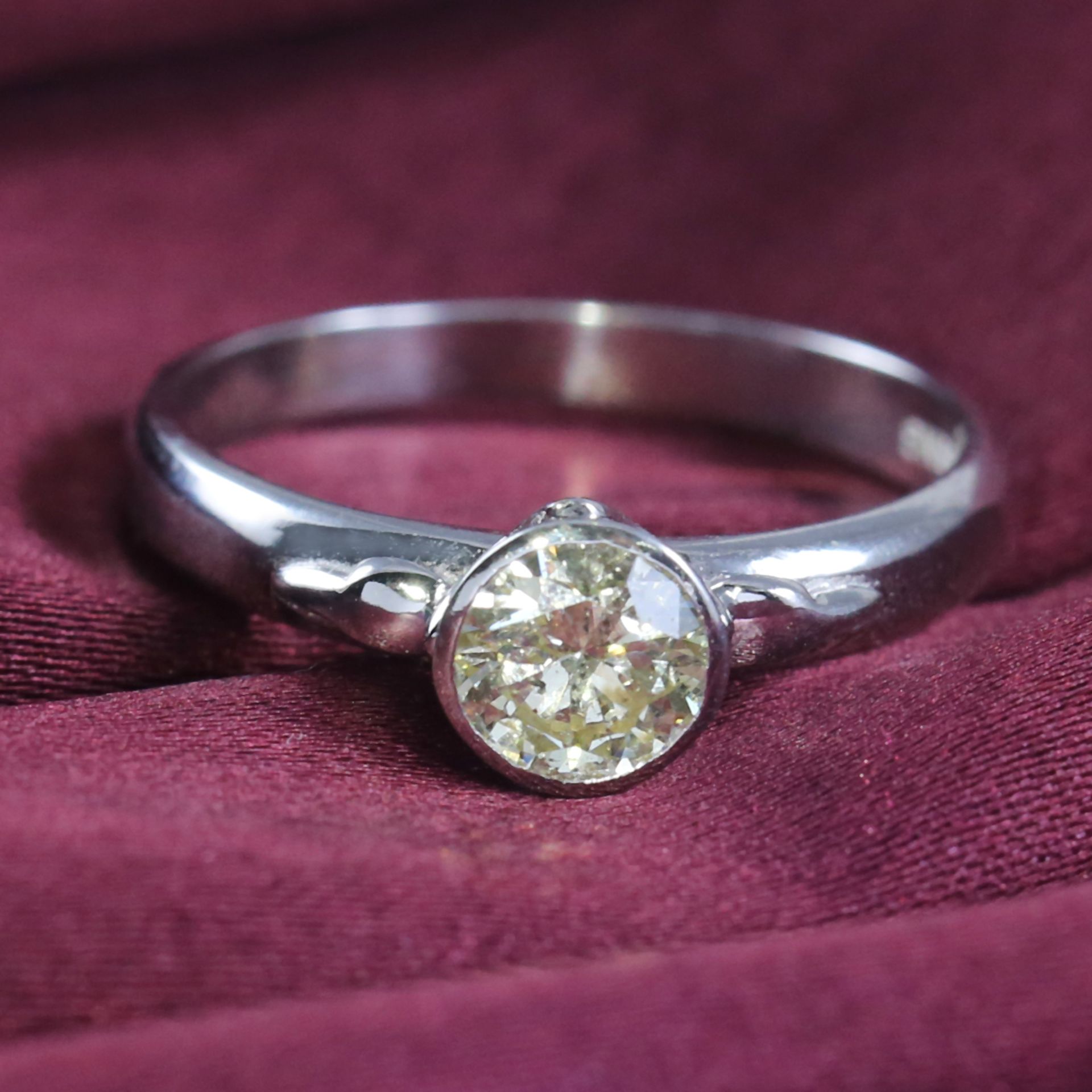 14 K White Gold Solitaire Diamond Ring - Image 5 of 7