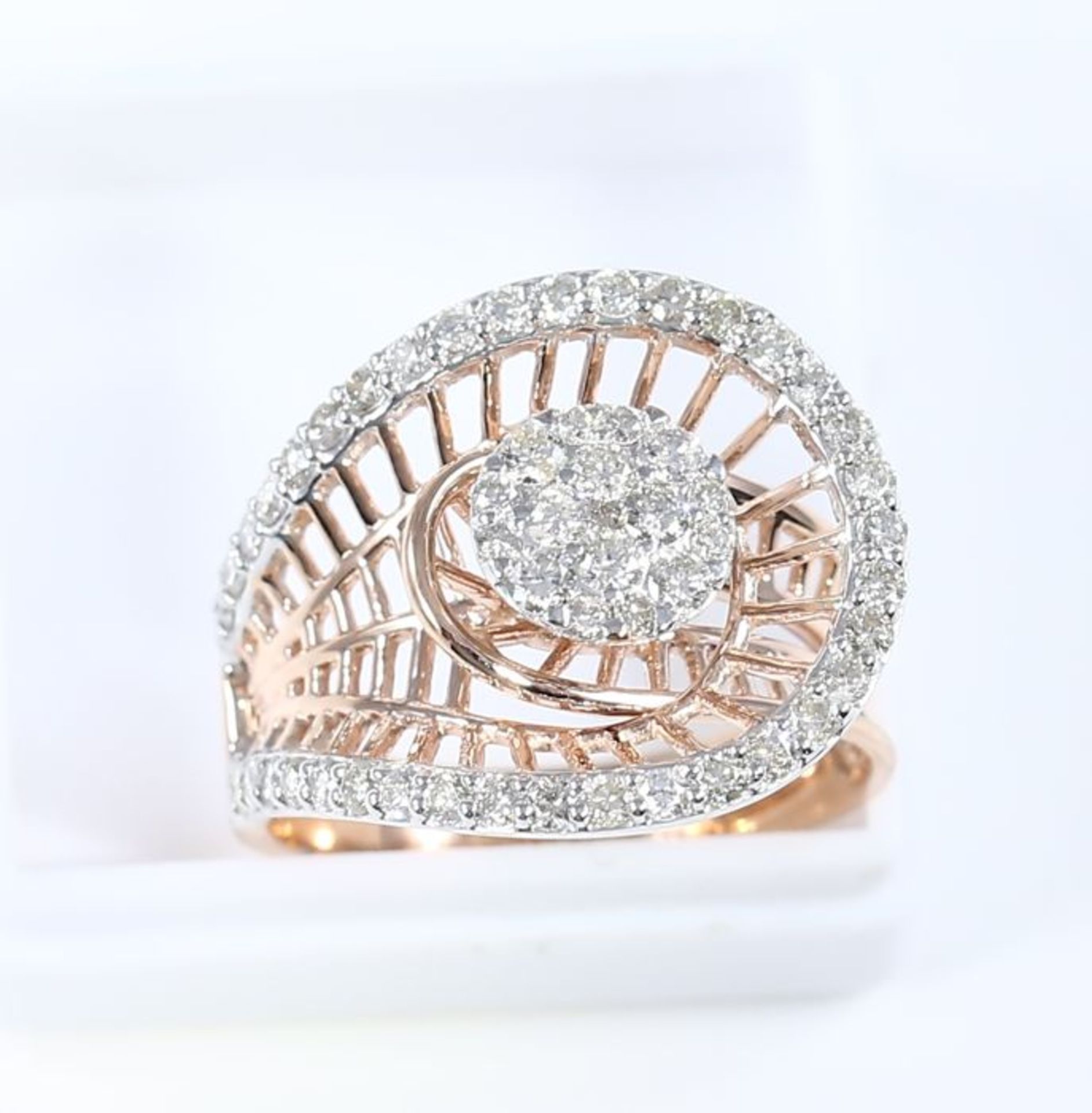 IGI Certified 18 K Yellow Gold Designer Diamond Ring - Image 6 of 9