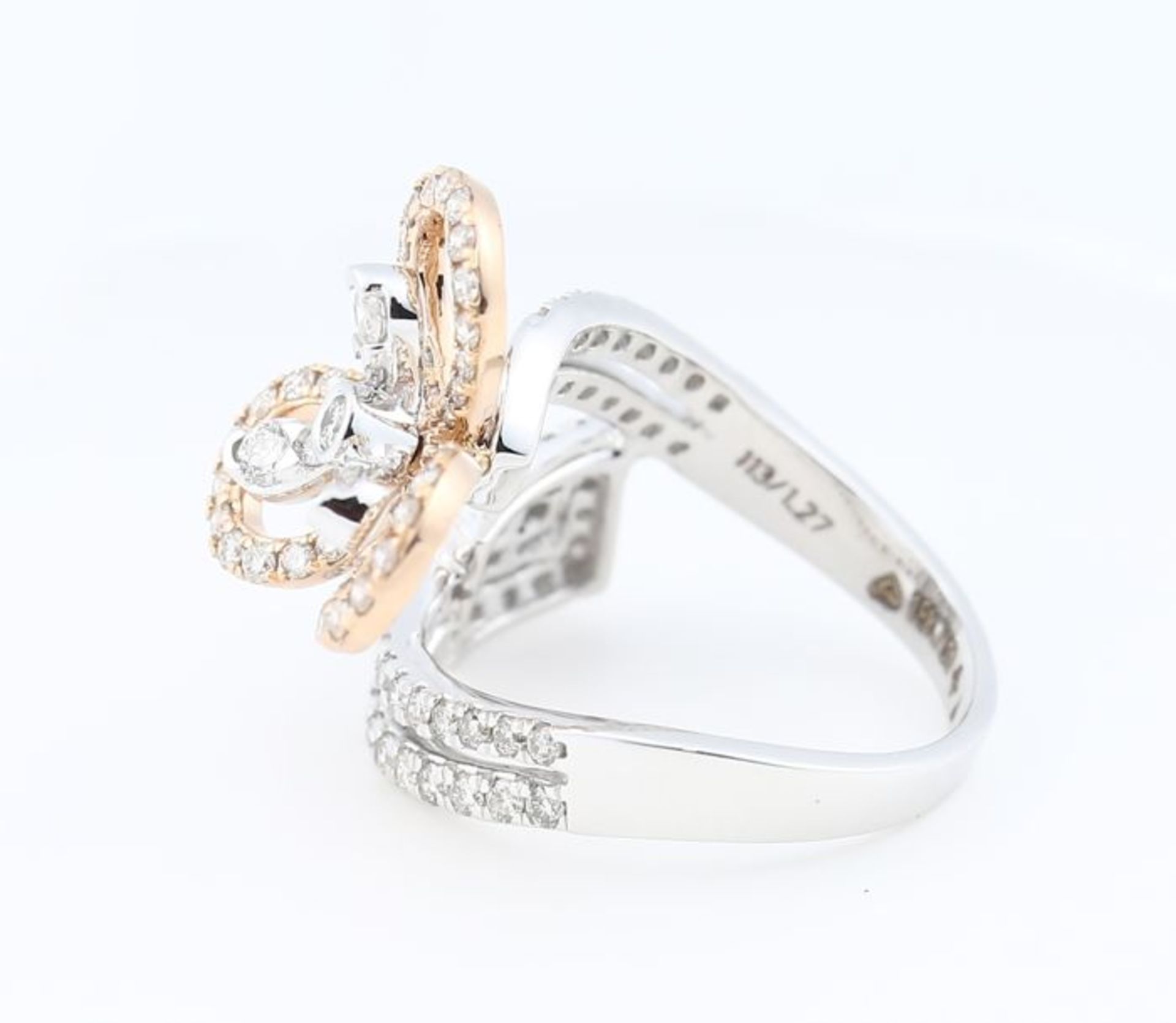 IGI Certified 18 K / 750 Yellow Gold Designer Diamond Ring - Image 7 of 10