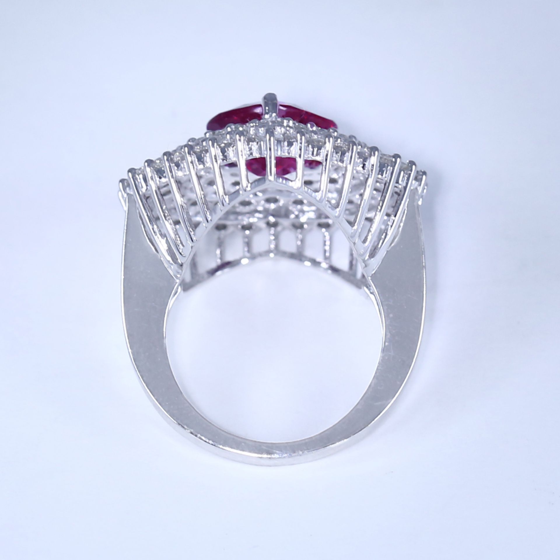 14 K / 585 White Gold Designer Ruby (GRS Certified) & Diamond Ring - Image 10 of 10