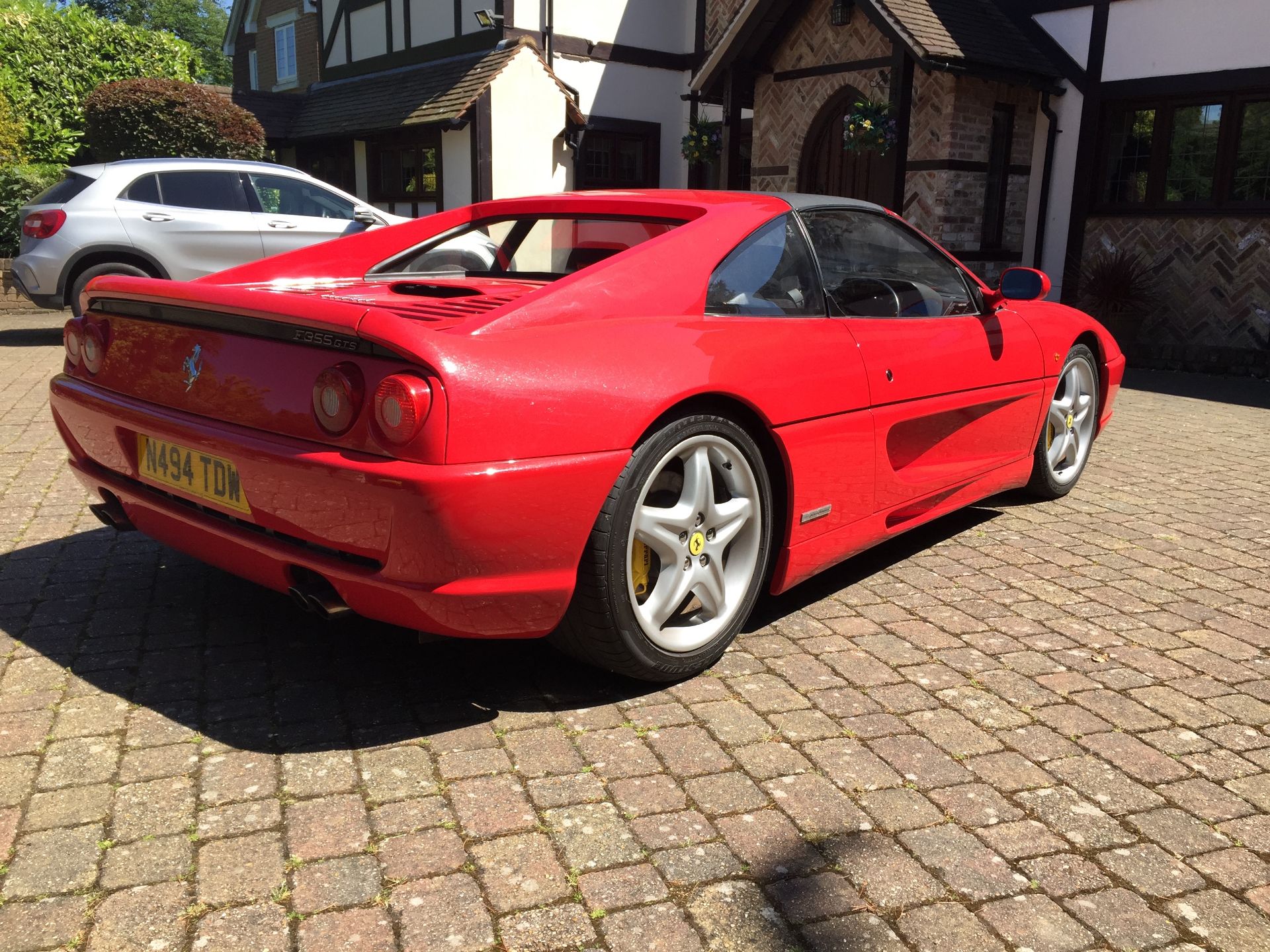 RHD UK Supplied Ferrari F355 GTS with a Manual gearbox - Image 5 of 9