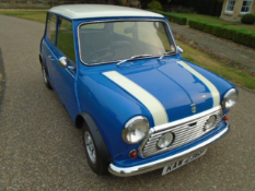 1975 Morris Mini 1000 (cooper lookalike)