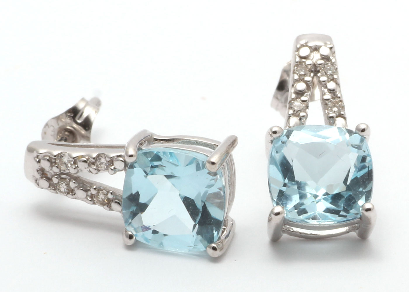 9ct White Gold Diamond And Blue Topaz Earring 0.05 - Image 3 of 8