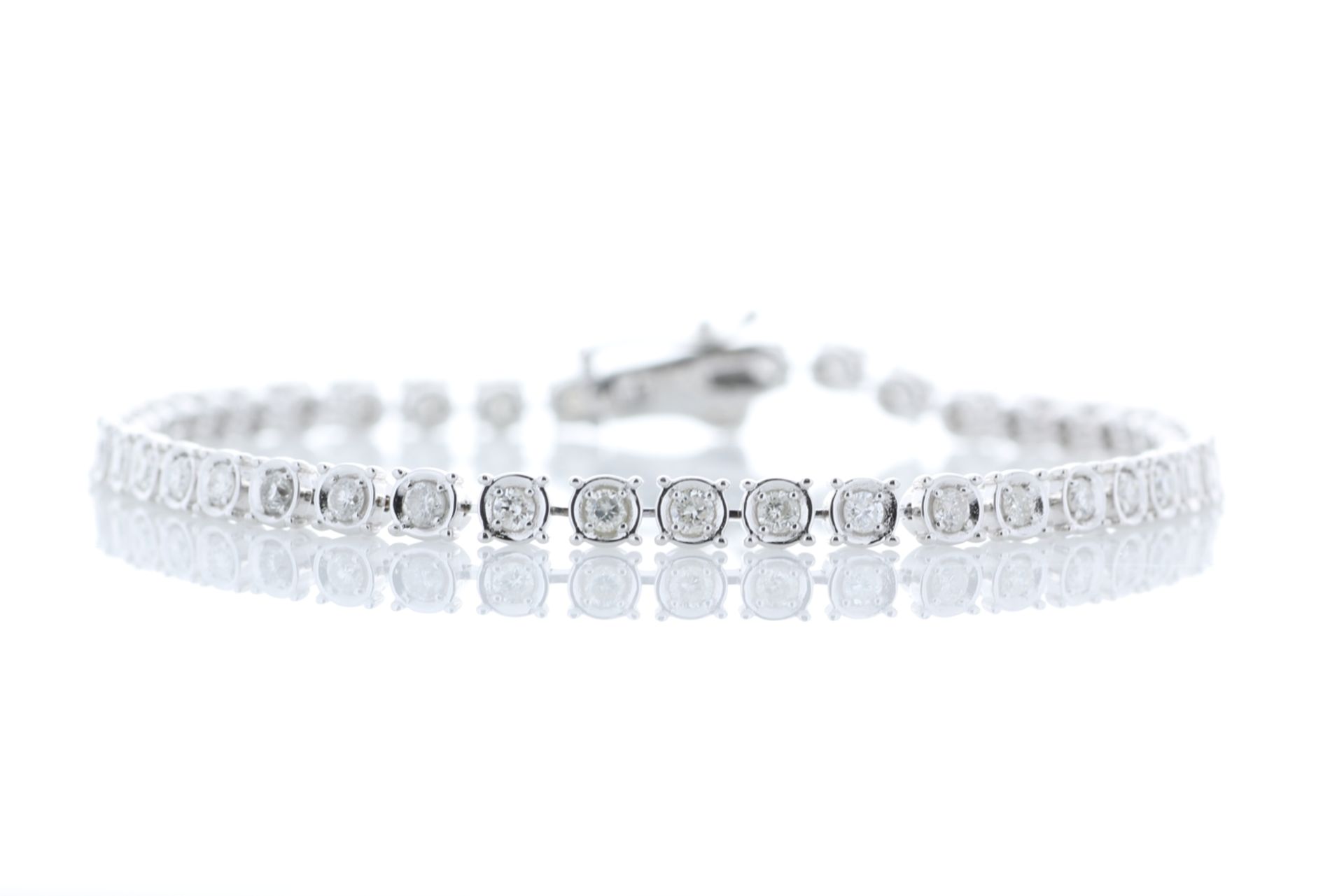 18ct White Gold Tennis Diamond Bracelet 1.48