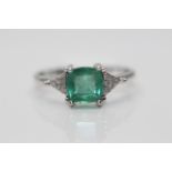 9ct White Gold Ladies Diamond And Emerald Ring