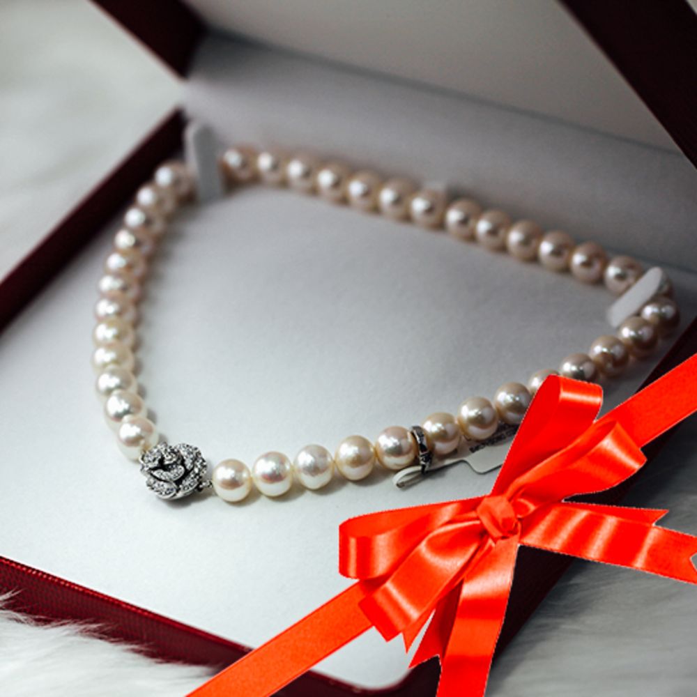 Luxury Jewellery In Time For Christmas