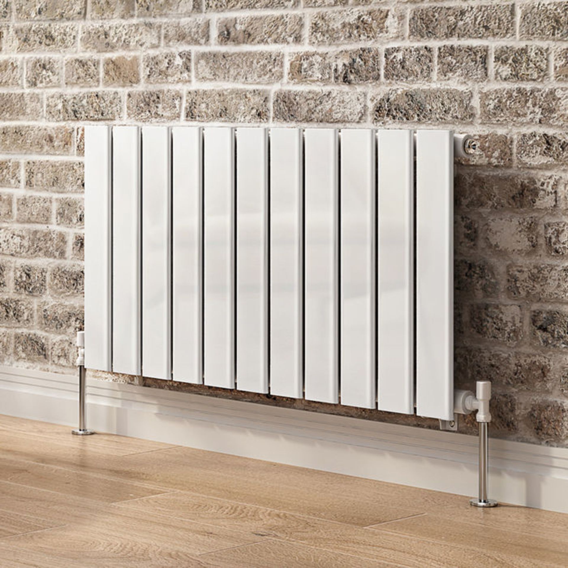 (AL208) 450x836mm Gloss White Single Flat Panel Horizontal Radiator. Made from low carbon steel with - Image 2 of 4