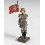 Figur Standartenträger, "Lineol", polychrom bemalte Masse, Blechfahne, stehend in Uniform eine