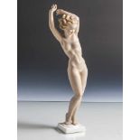 Figurine, Tänzerin, "Grazioso", Hutschenreuther, Kunstabteilung. Entwurf: Carl Werner, 1940, Mod.